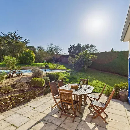 Maison Pour 6 En Bord De - Jardin Et Piscine Holiday home